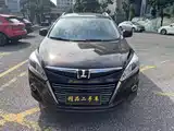 Фото 2 - Luxgen U6 SUV
