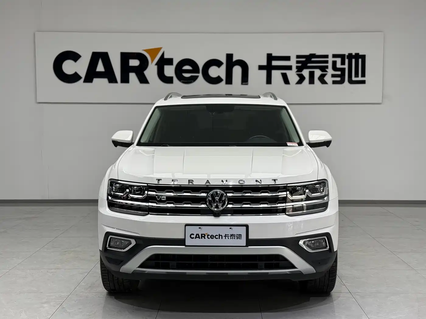 Volkswagen Teramont 2020 380TSI 4WD Luxury Edition China VI фото 3