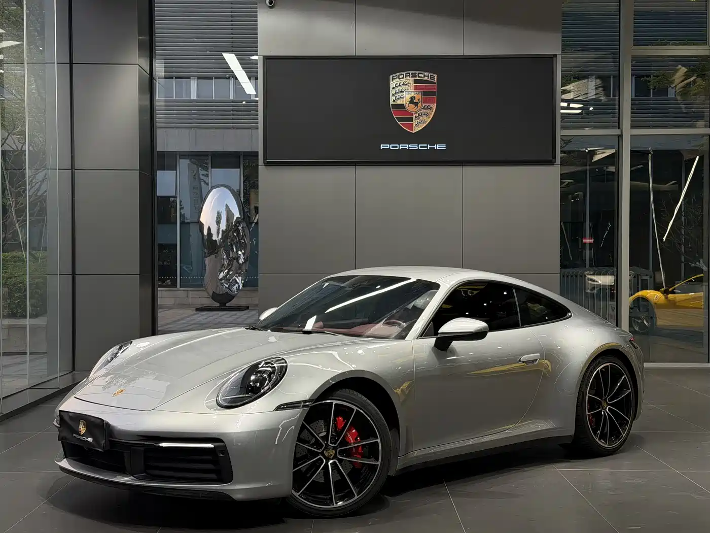 Porsche 911 2023 Carrera 3.0T