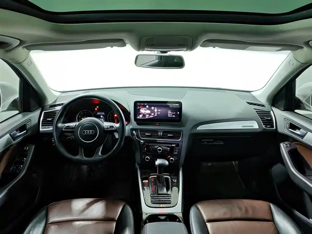 Audi Q5 2016 40 TFSI Technology Model фото 10