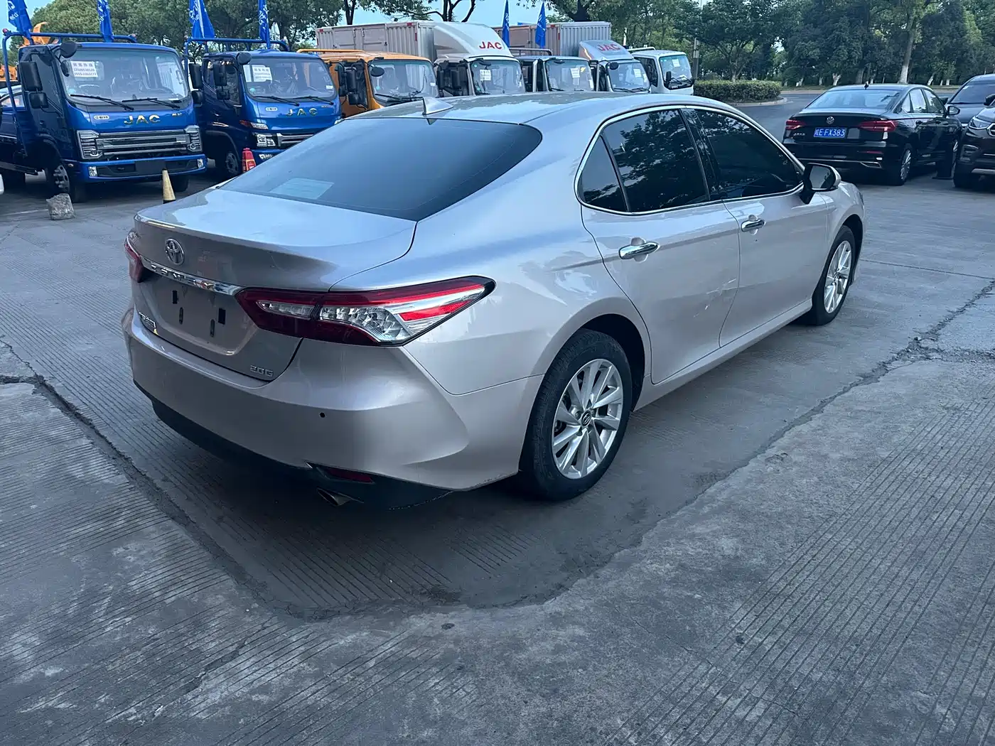 Toyota Camry 2021 2.0G Luxury Edition фото 4