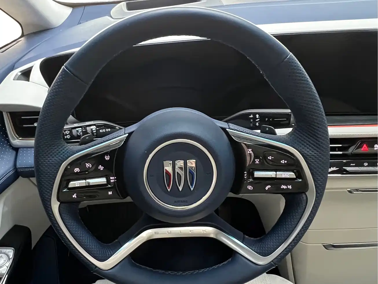 Buick Century 2023 2.0T 6-Seat World Edition фото 14