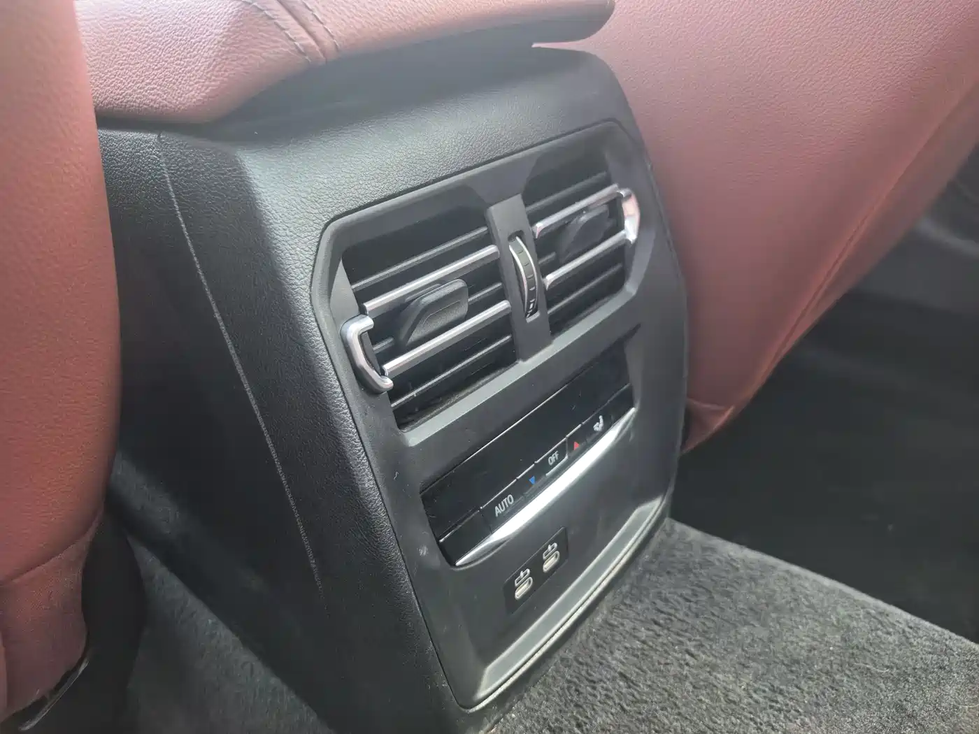 BMW 3 Series 2023 320Li M Sport Package фото 15