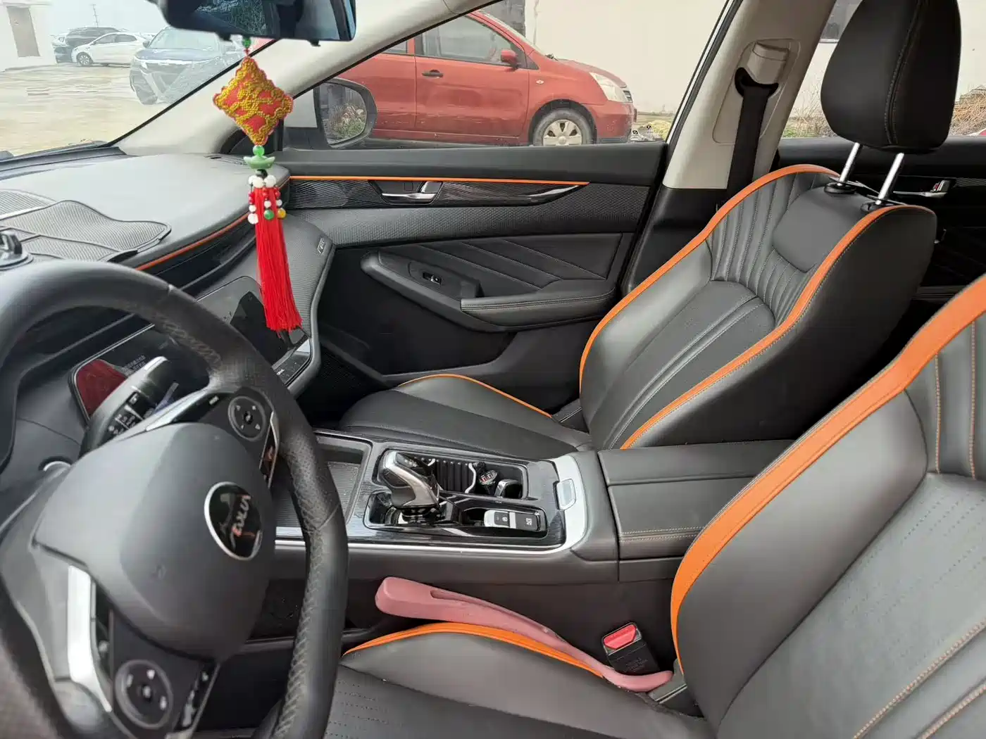 DONGFENG YI HYUN MAX