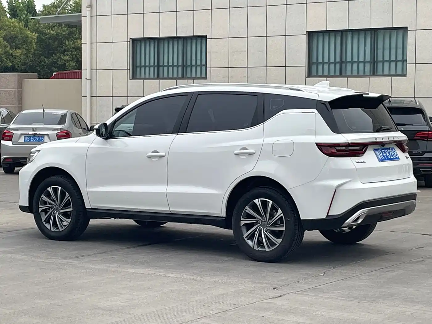 GEELY VISION X6