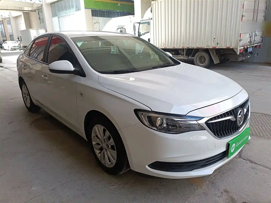 Buick Excelle 2021 Facelift Exemplar 1.5L Auto Progressive фото 4