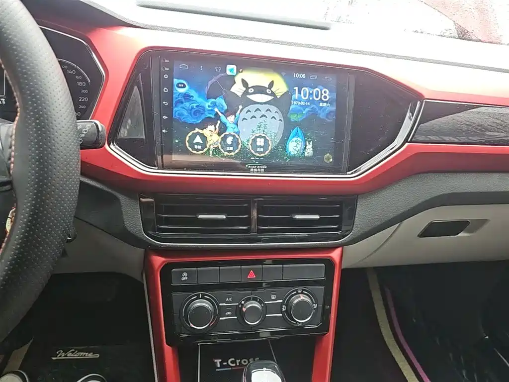 Volkswagen T-Cross 2019 1.5L Automatic Comfort Edition фото 12