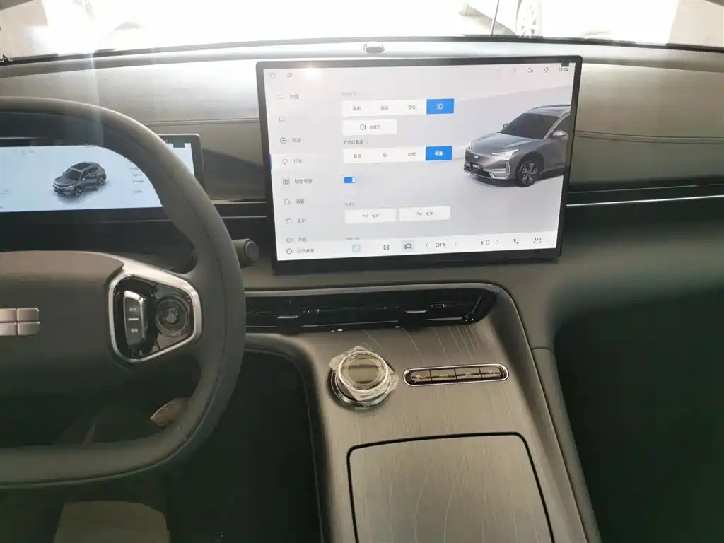 Geely Galaxy Galaxy E5 2026 530km Voyager Edition фото 10