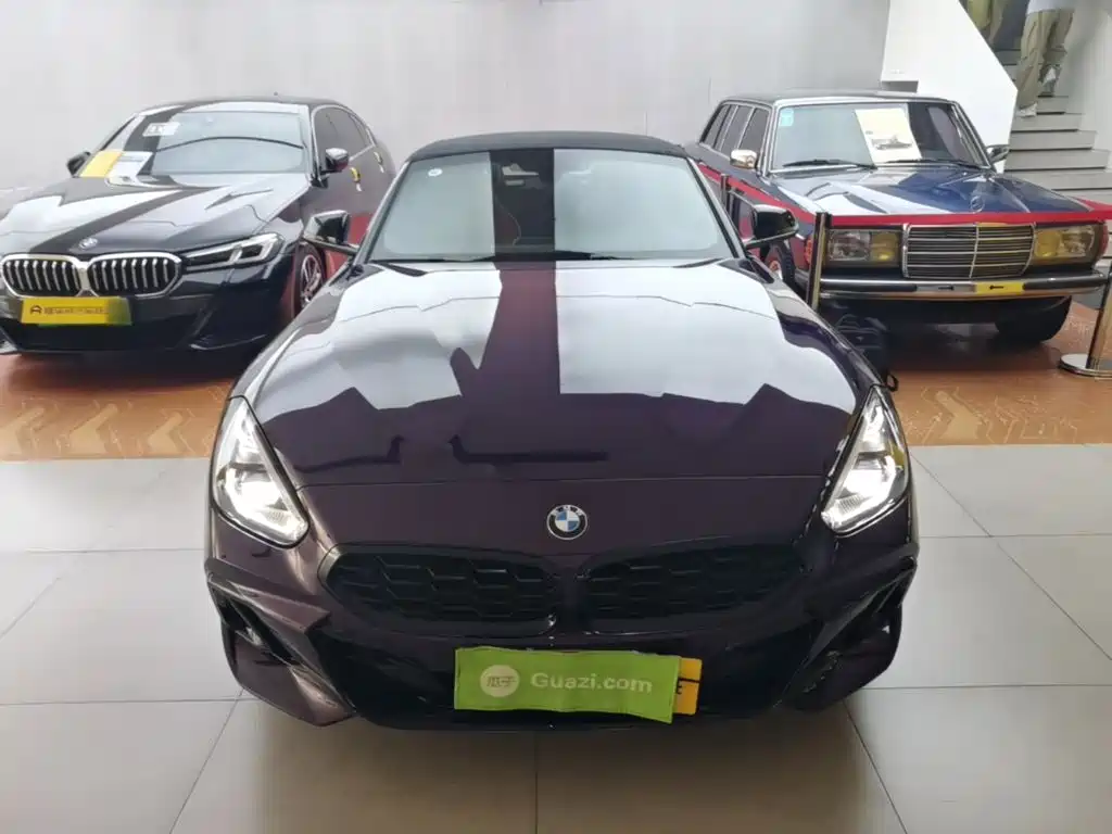 BMW Z4 2026 2023 sDrive 25i M Sport Shadowline Package