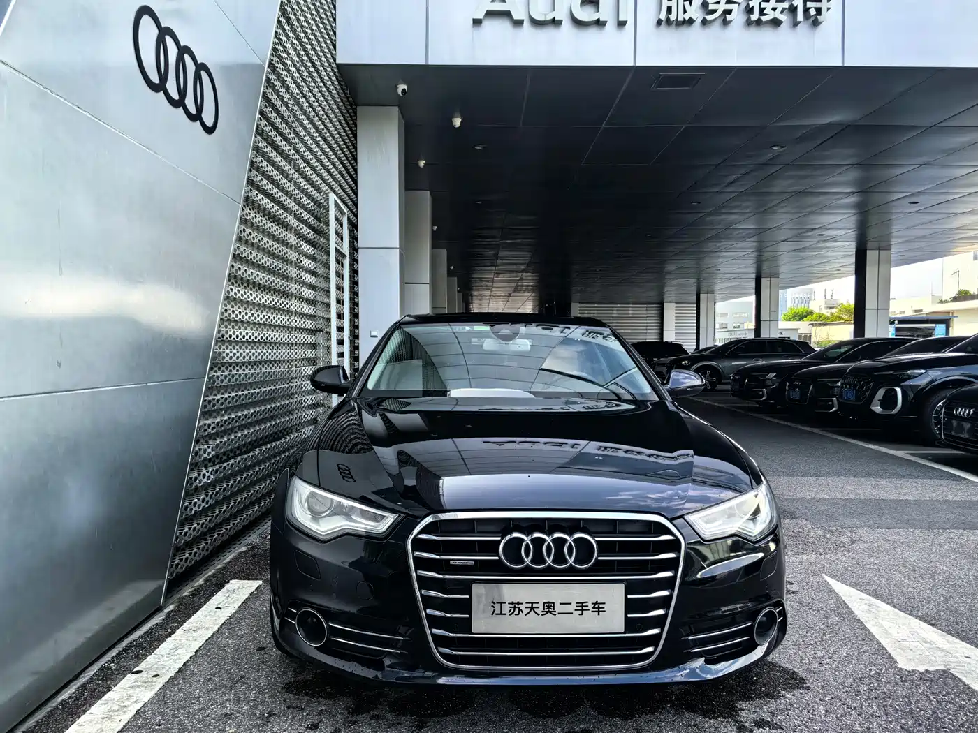 Фото 2 - Audi A6L