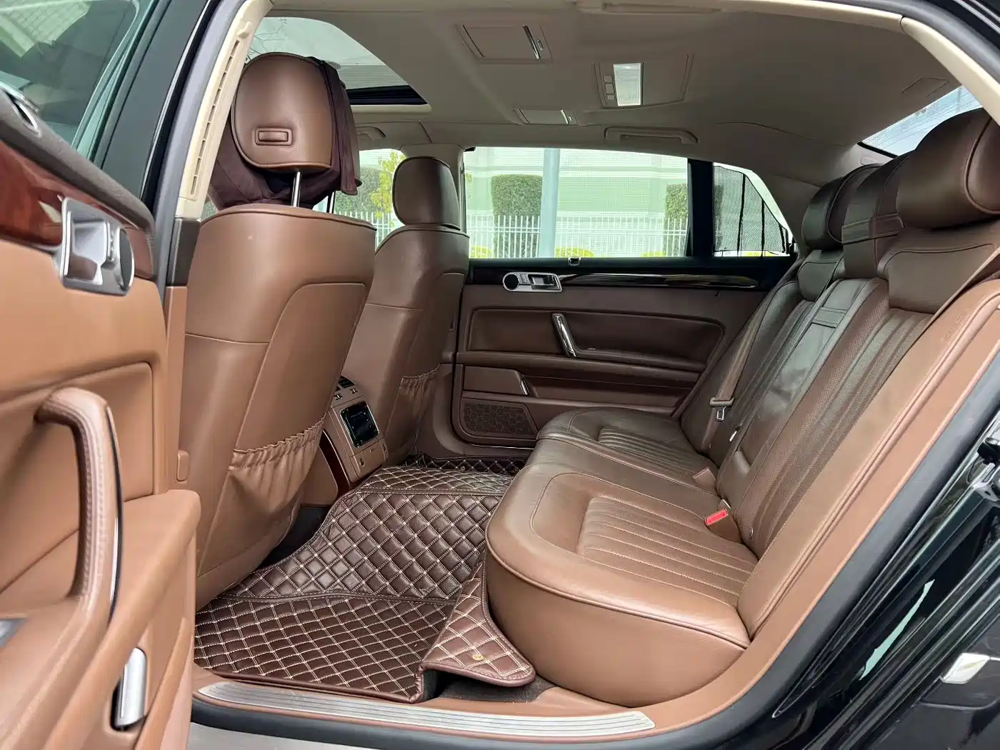 Volkswagen Phaeton 2015 Model 3.0L Smart Enjoyment Edition фото 6
