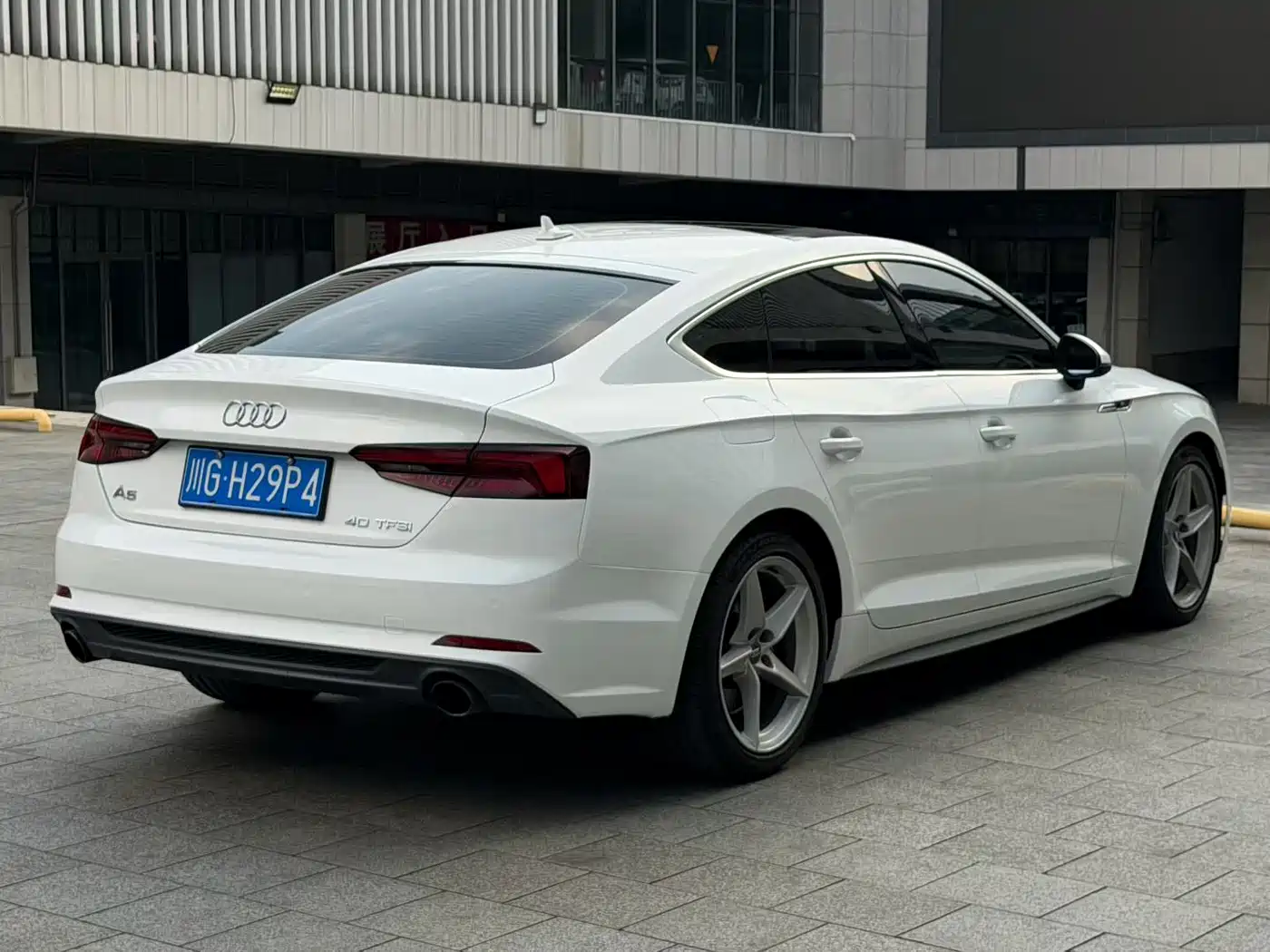 Фото 9 - Audi A5 (Import)