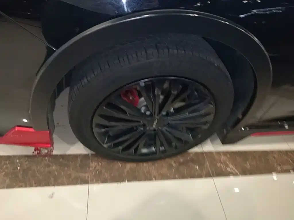 Dongfeng Aeolus Yixuan MAX 2022 2021 1.5T Dark Night Edge