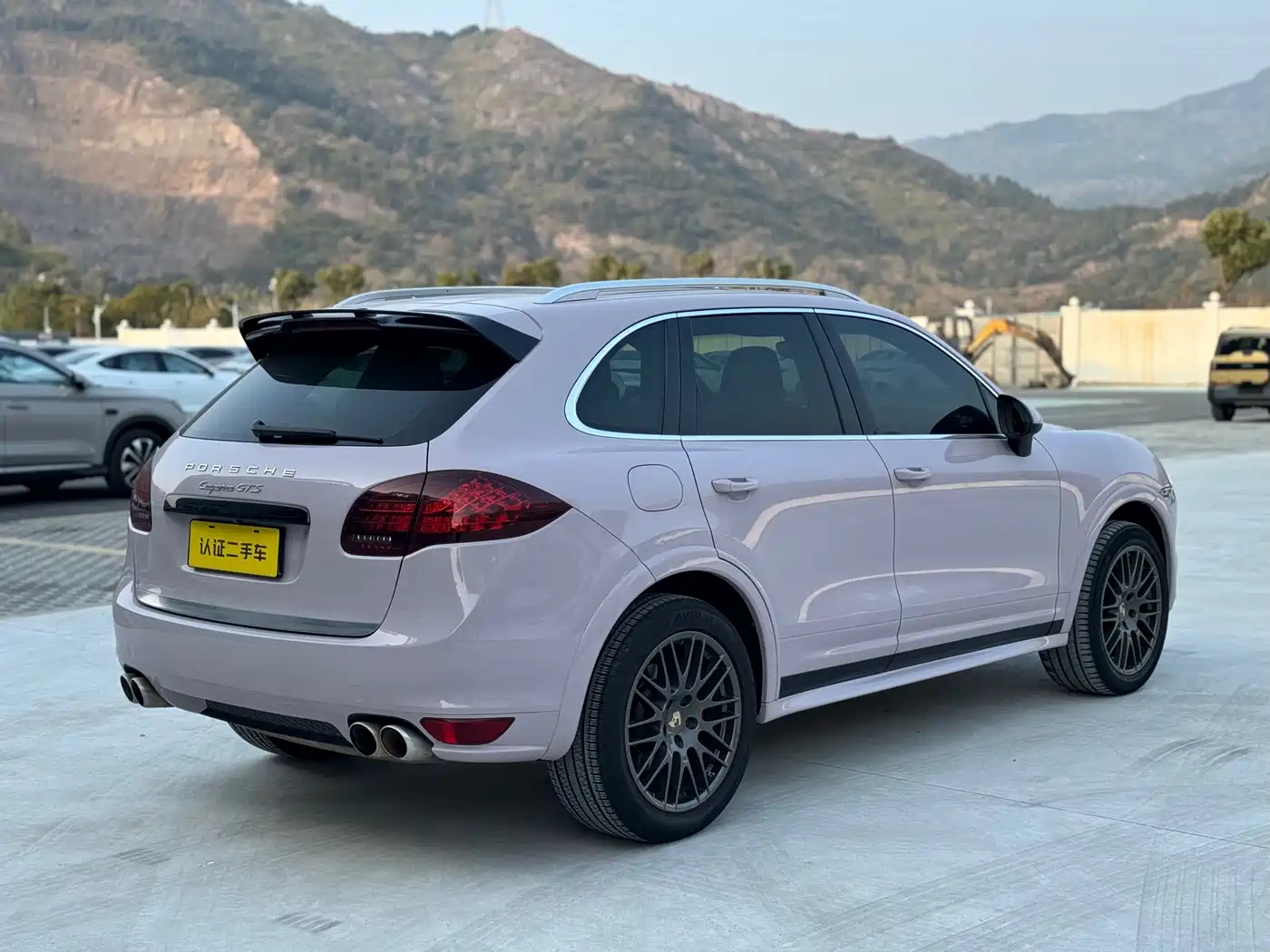 Porsche Cayenne 2012 Cayenne GTS 4.8L фото 18
