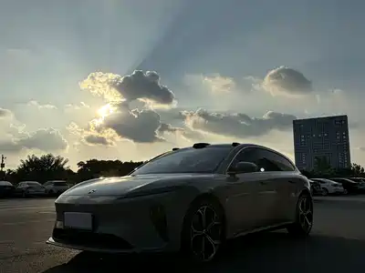 NIO ET5T