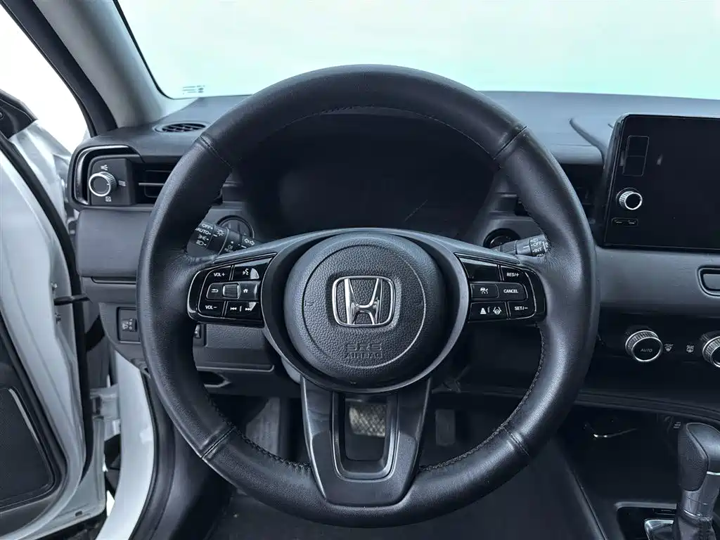 Honda Vezel 2024 2023 1.5L CVT Pioneer Edition