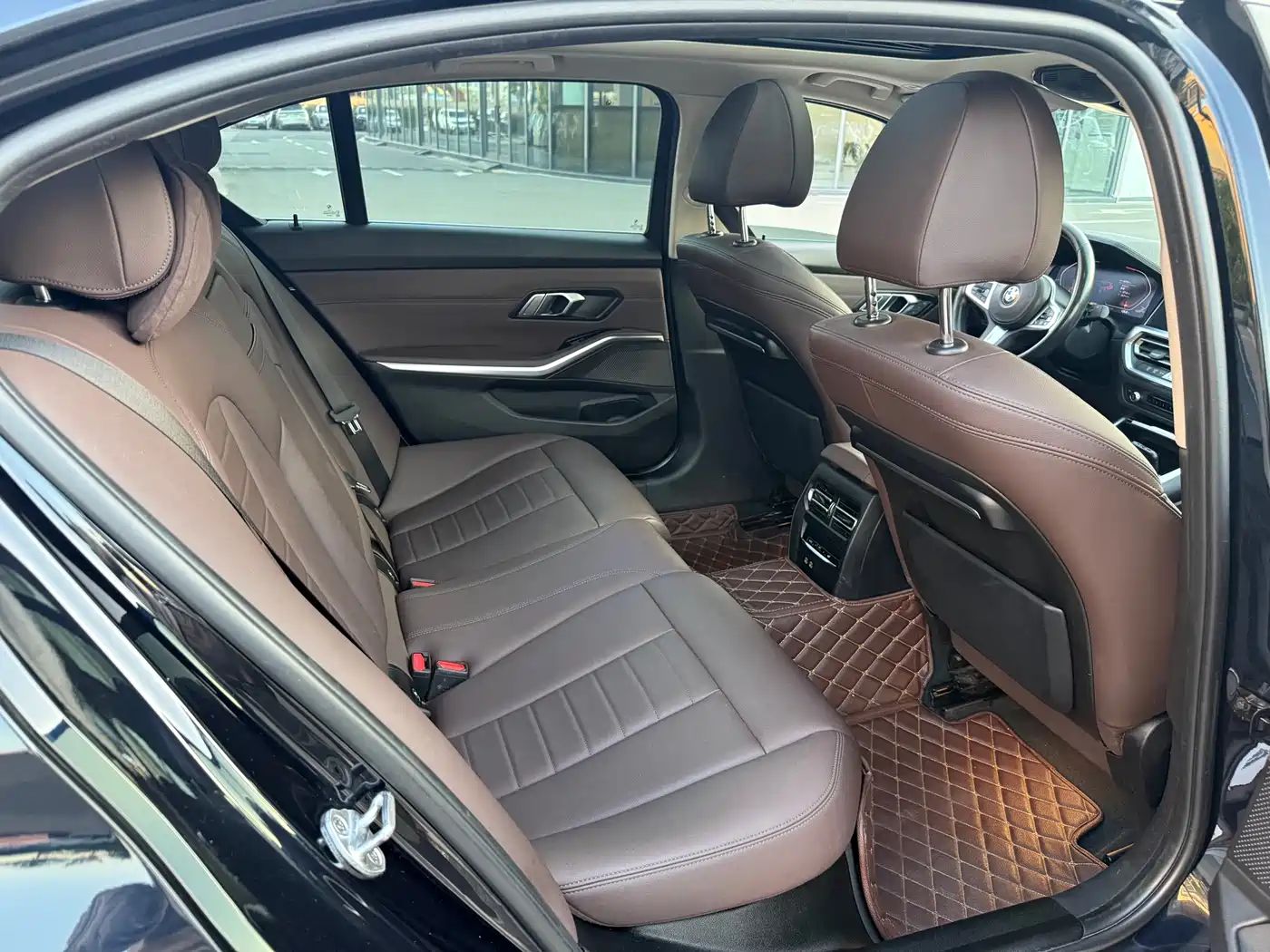BMW 3 Series 2020 320Li M Sport Package фото 13