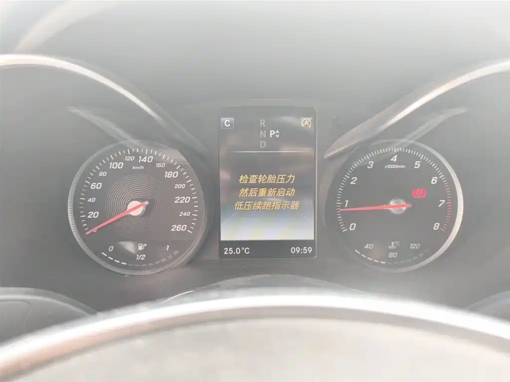 Mercedes-Benz C-Class 2015 C 200 Sport Edition 4MATIC фото 8