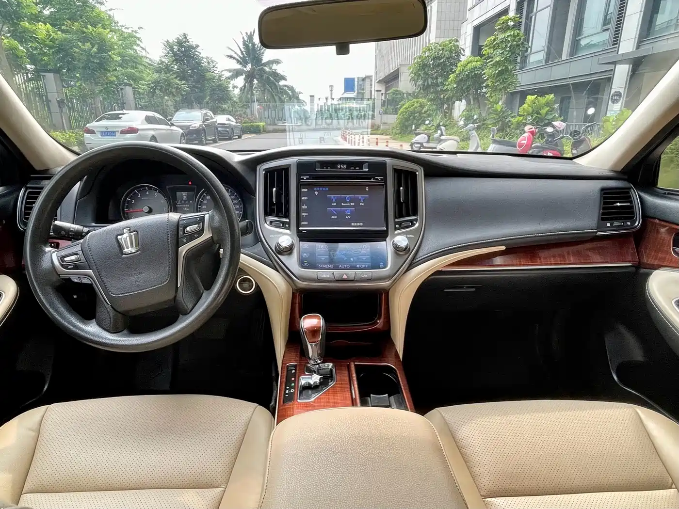 Toyota Crown 2015 2.0T Pioneer фото 6