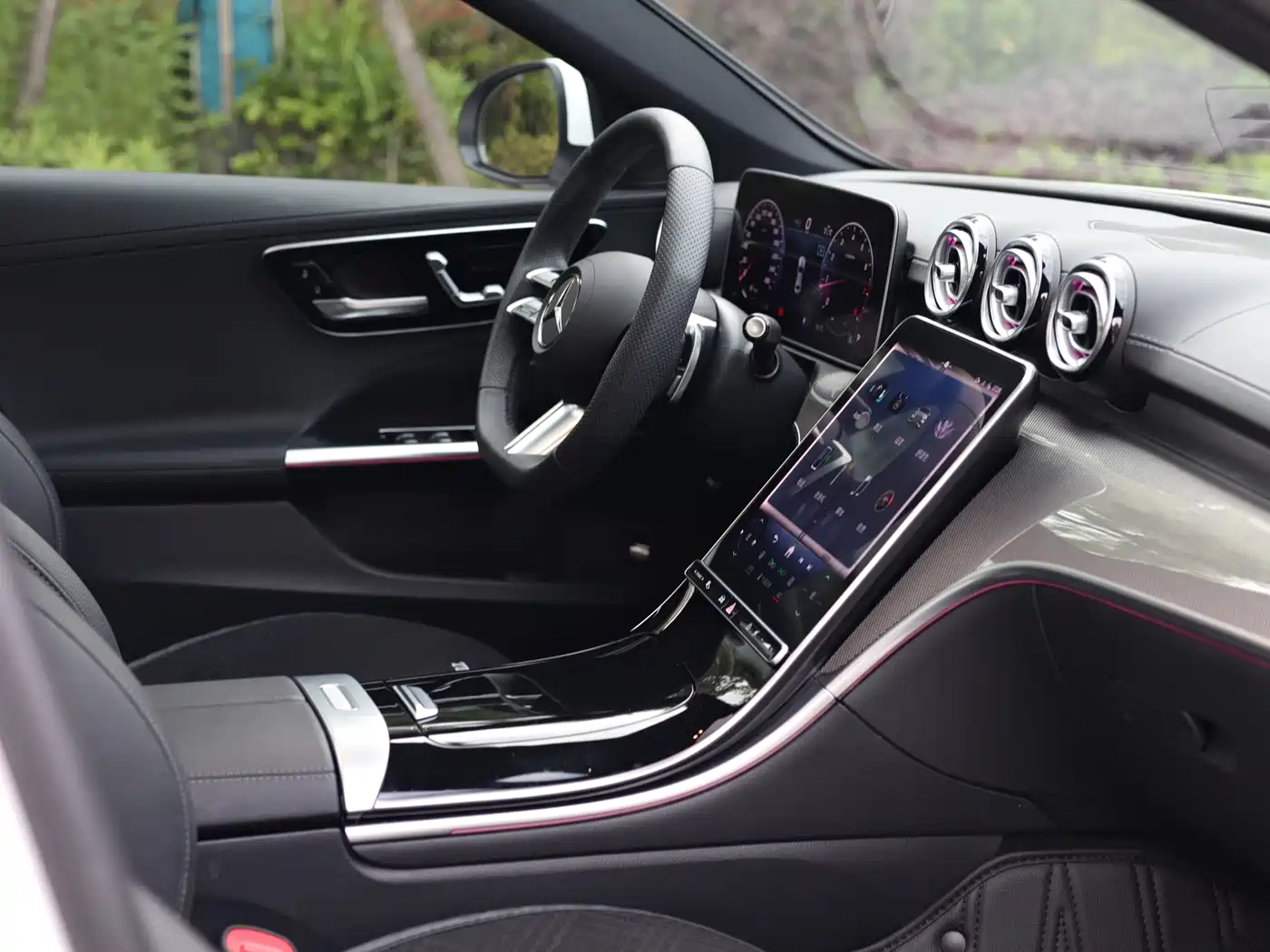 Mercedes-Benz C-Class 2024 C 260 L Sport фото 30