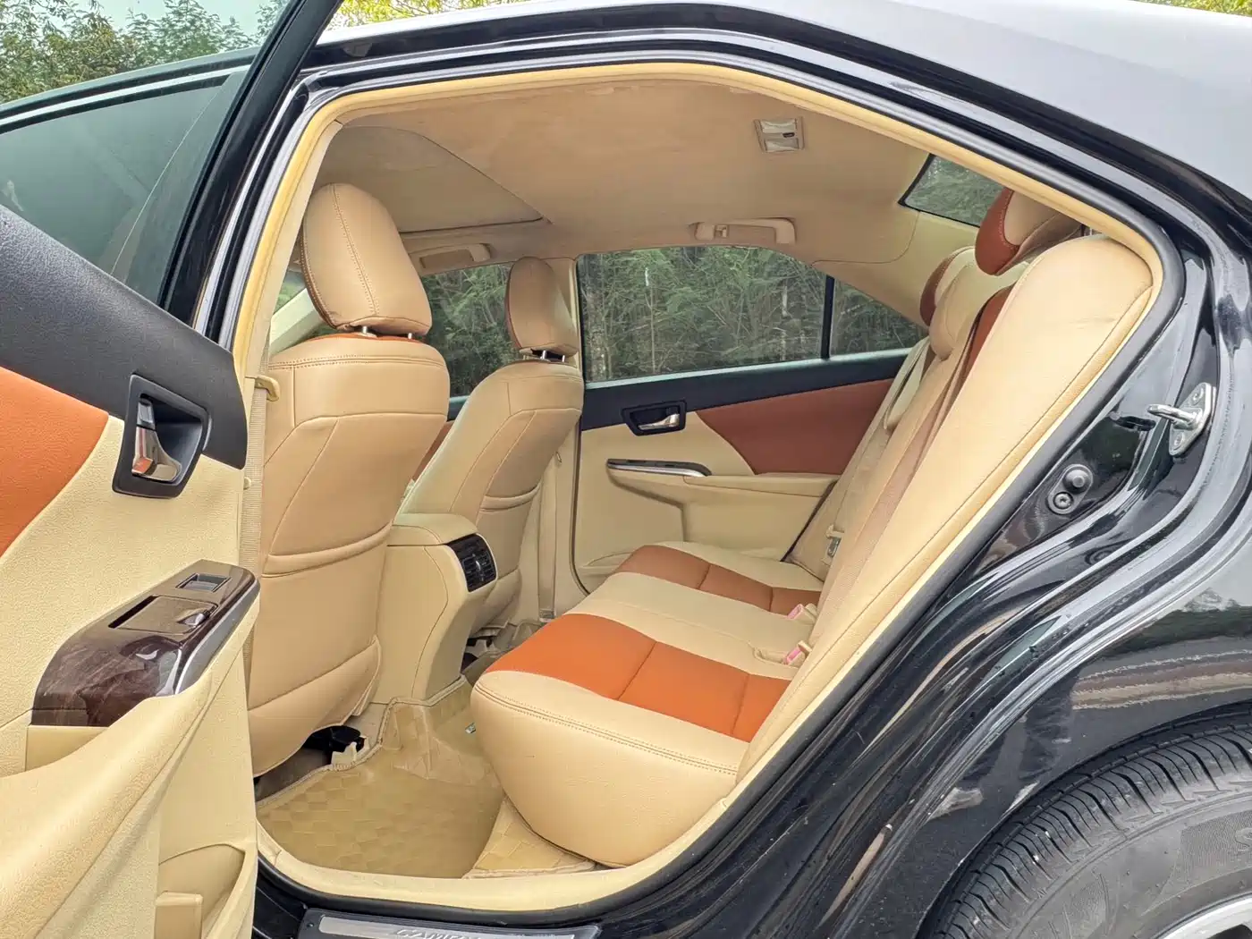 Toyota Camry 2015 2.0E Elite Edition фото 8
