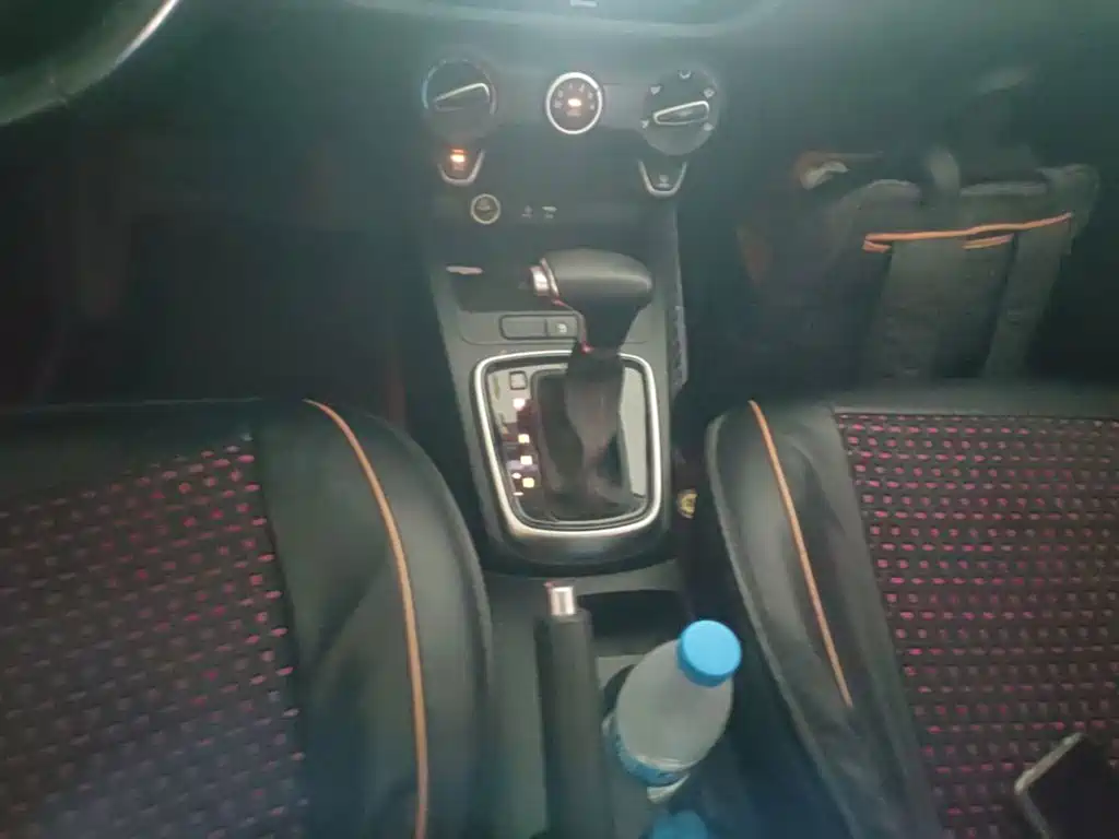 Kia KX CROSS 2020 2018 1.6L Automatic Smart Sunroof Edition