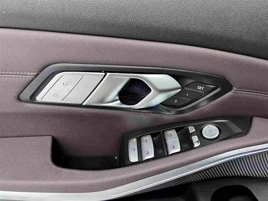 BMW 3 Series 2020 325Li Launch Edition фото 14