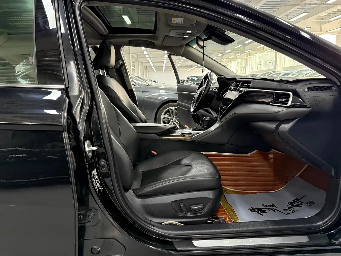 Toyota Camry 2019 2.0G Luxury (China V) фото 12