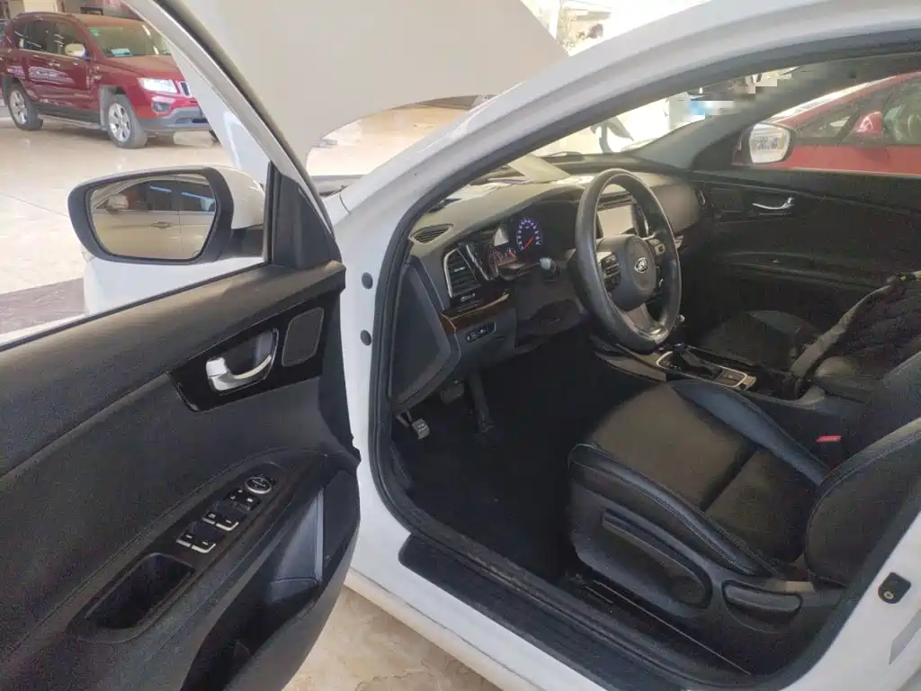 Kia K4 2015 2014 1.8L Automatic GLS