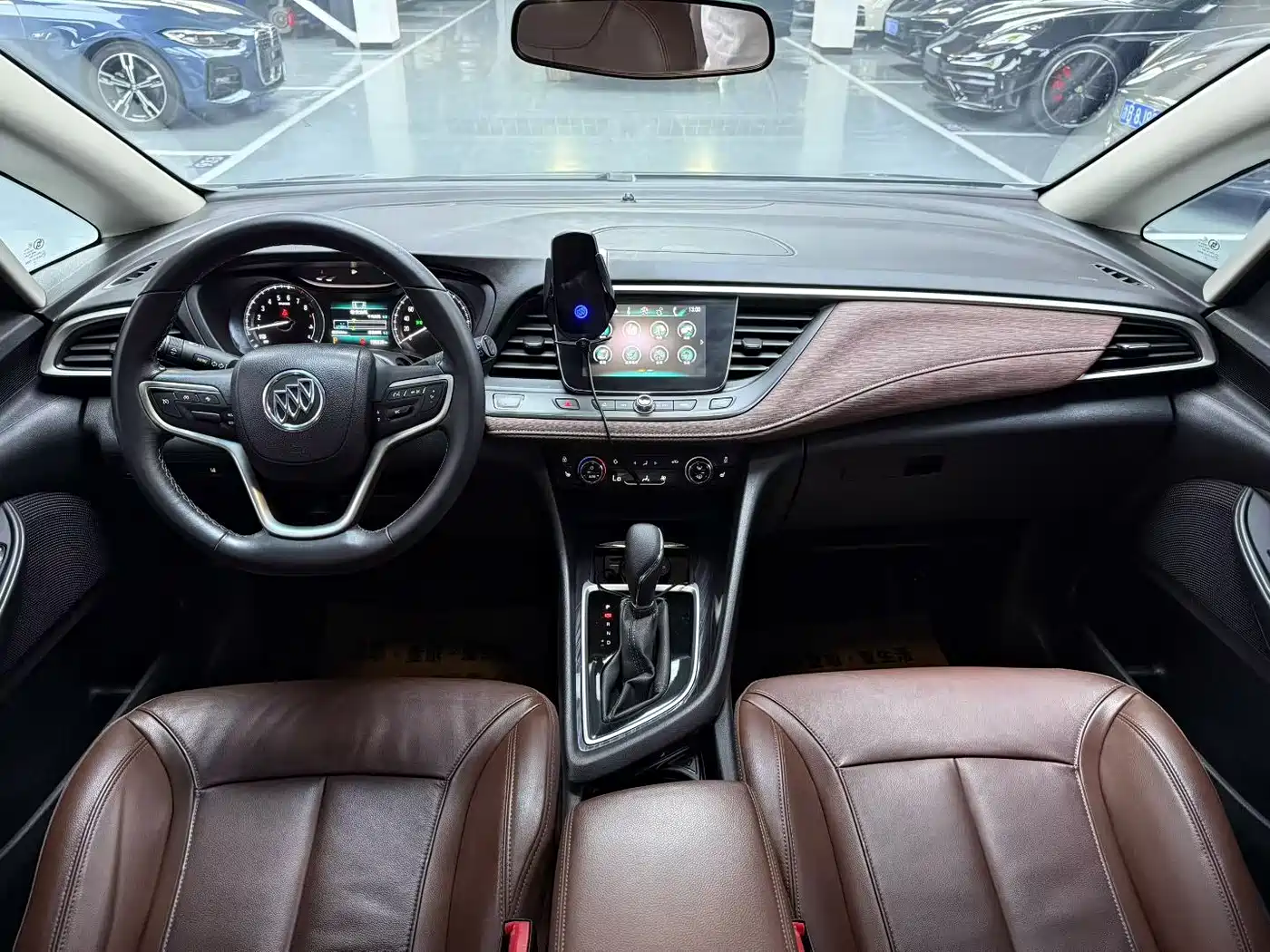 Buick GL6 2018 18T 6-Seater Luxury фото 4