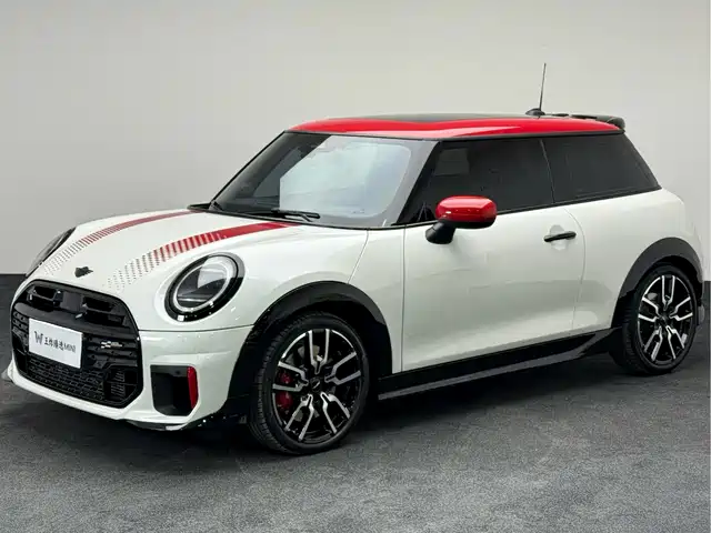 MINI JCW