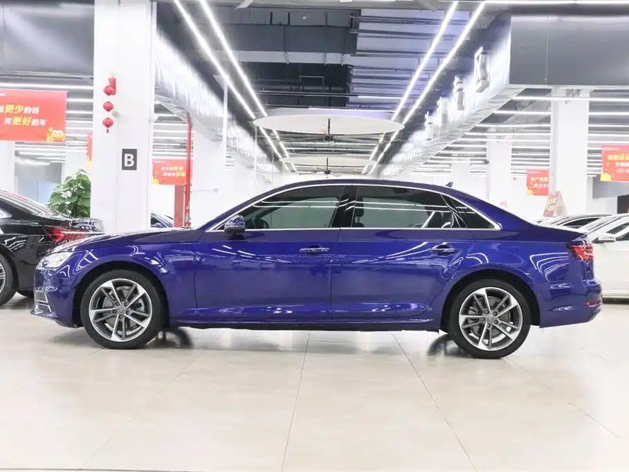 Audi A4L 2019 40 TFSI Progressive (China VI) фото 3