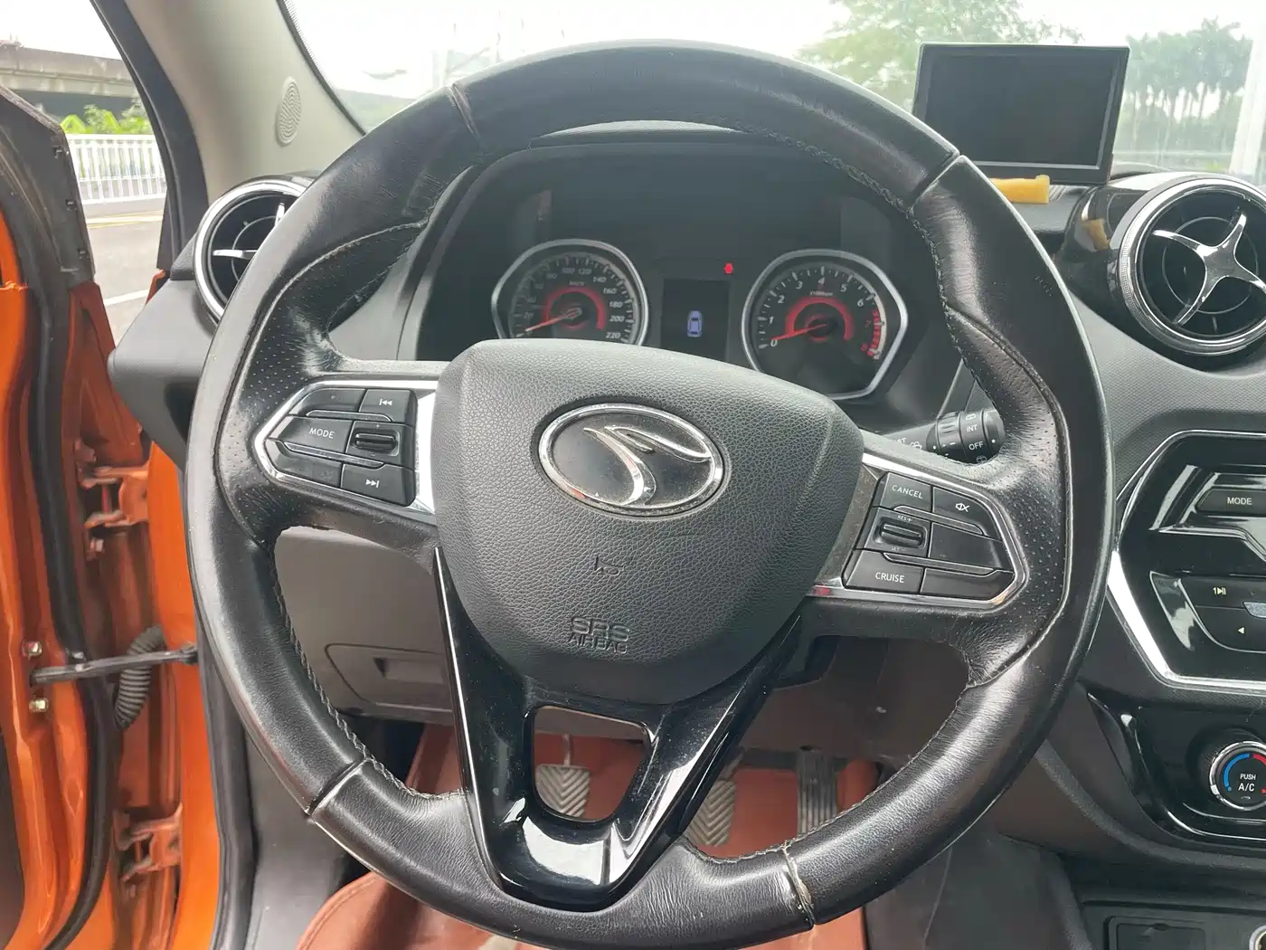 Soueast DX3 2017 2016 1.5L Manual Luxury
