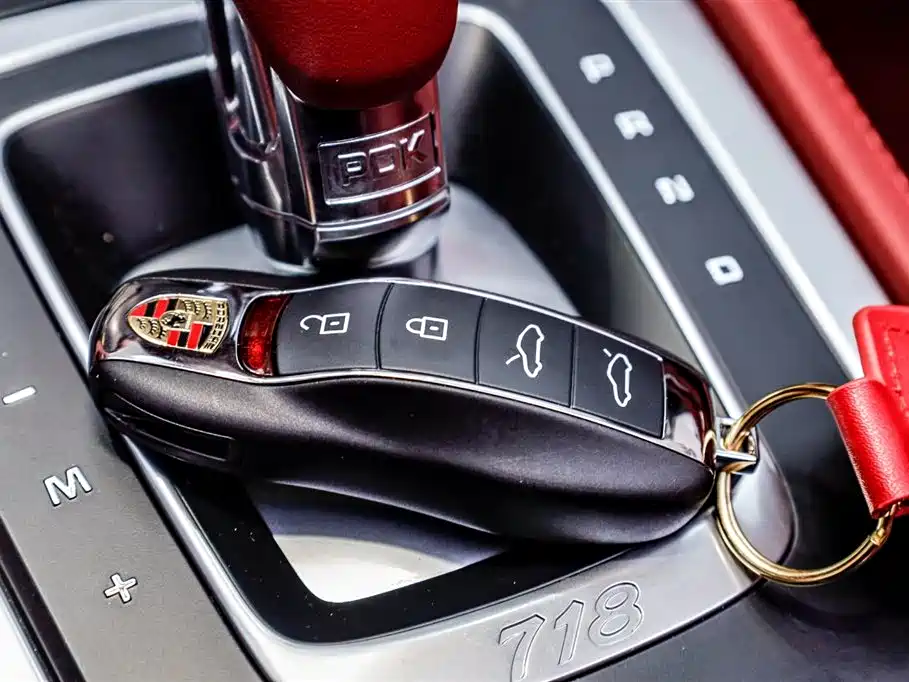 Porsche 718 2022 Boxster 2.0T фото 27
