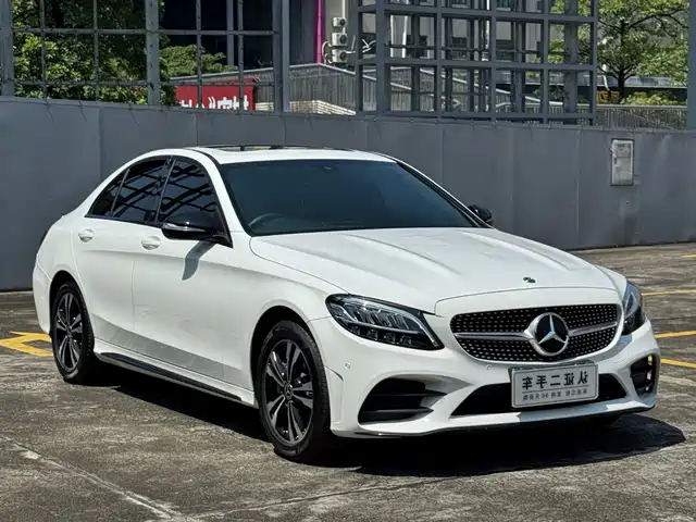 Mercedes-Benz C-Class 2020 C 260 Sport Edition — фото 3