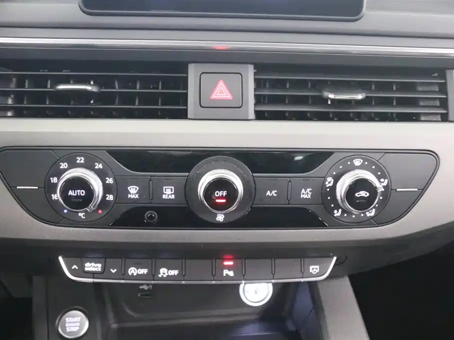 Audi A4L 2019 40 TFSI Progressive (China VI) фото 8