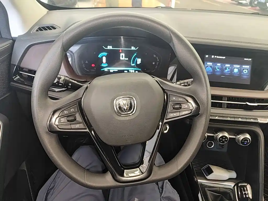 Changan CS15 2020 2019 1.5L Manual Progressive China VI