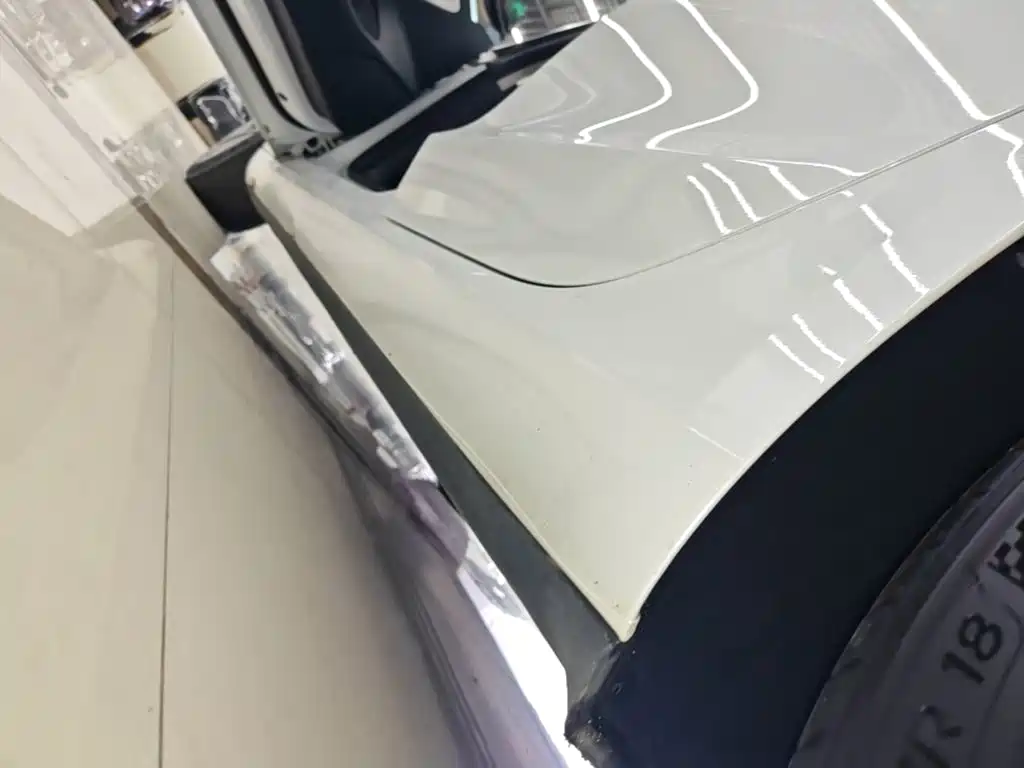 Фото 22 - Tesla Model 3