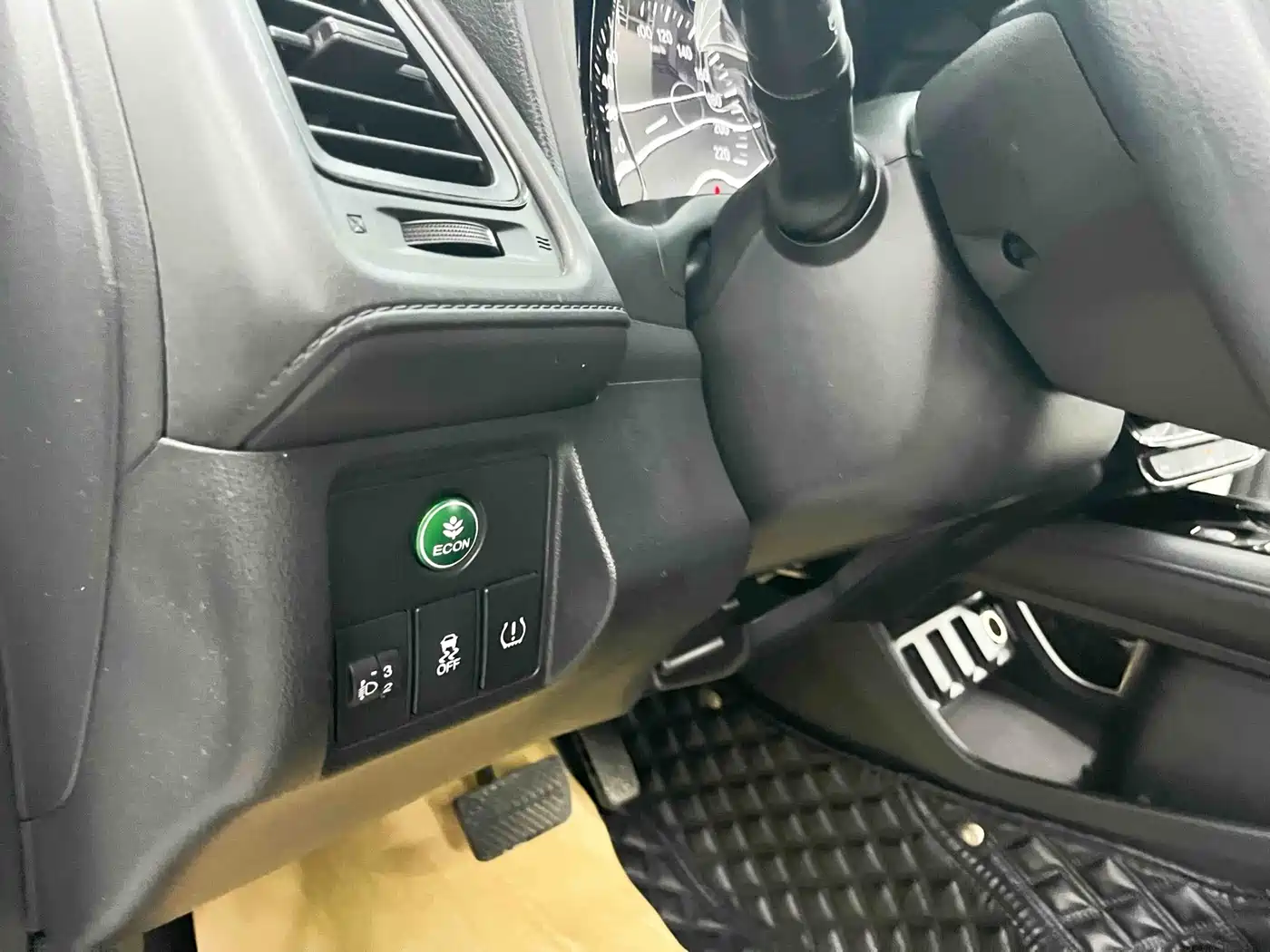 Honda Vezel, миниатюра 13