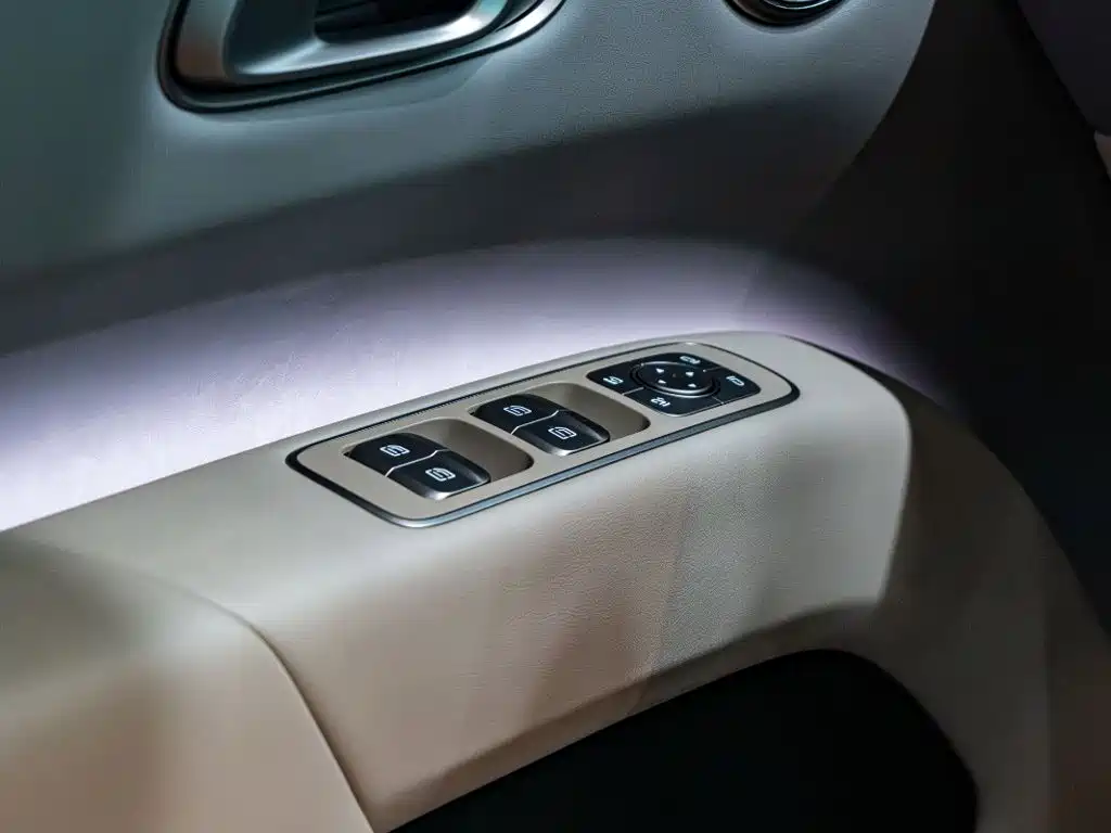 Li Auto Li i8 2026 2025 Standard Edition