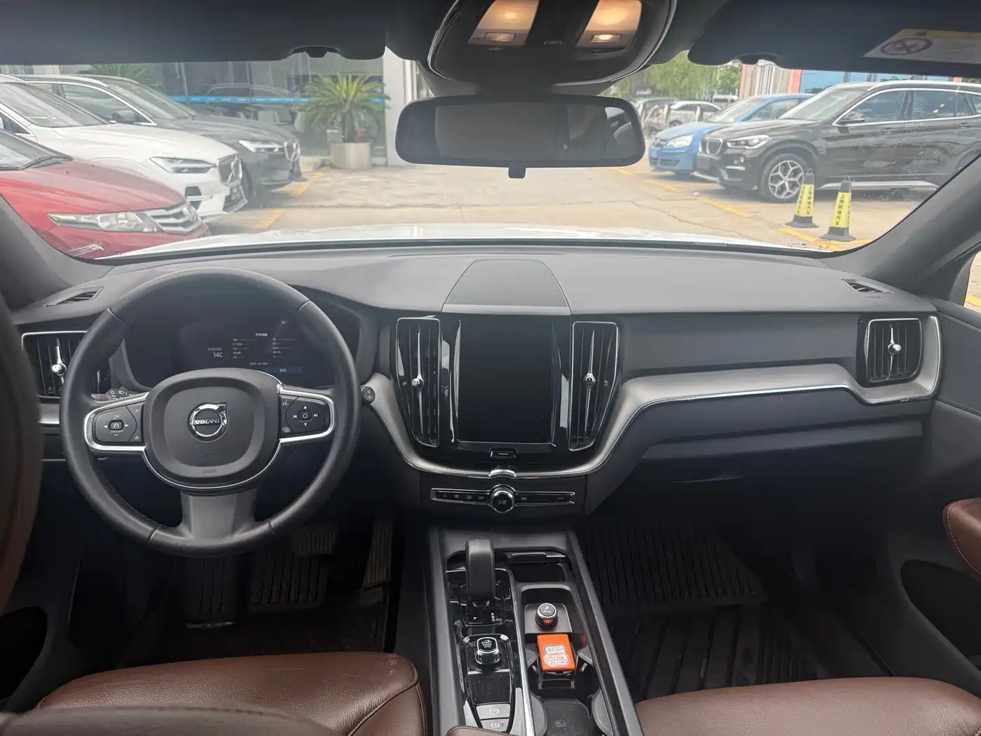 Volvo XC60 2024 2024 B5 AWD Zhiyi Luxury Edition