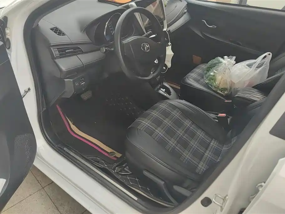 Toyota YARiS L Zhi Xuan 2019 1.5E CVT MeiDong Edition China VI фото 9