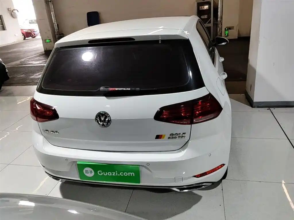 Volkswagen Golf 2018 230TSI Automatic Comfort фото 4
