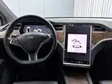 Фото 12 - Tesla Model X