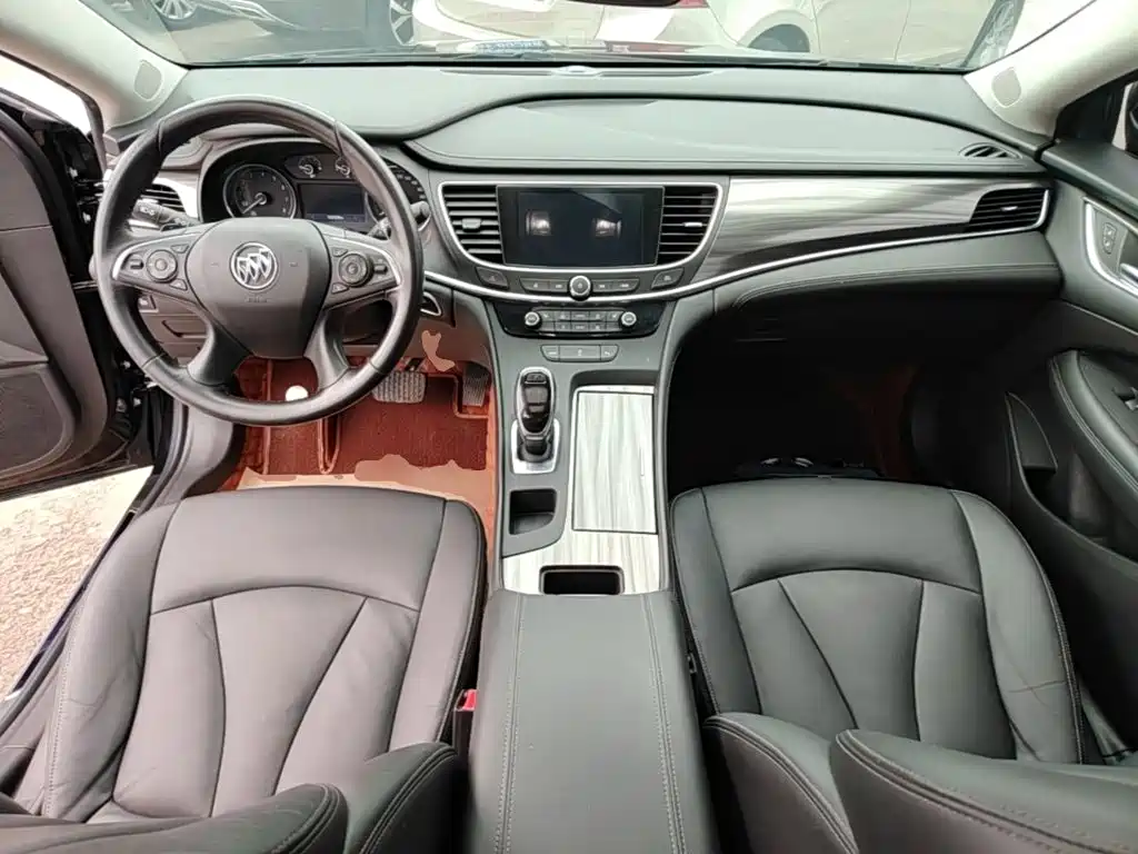 Фото 6 - Buick LaCrosse