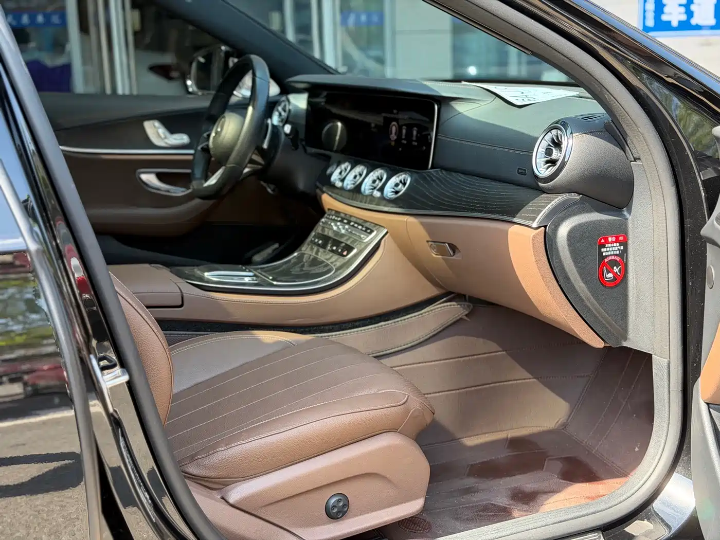 Mercedes-Benz E-Class (Import) 2022 E 260 Fashion Sport Edition фото 12