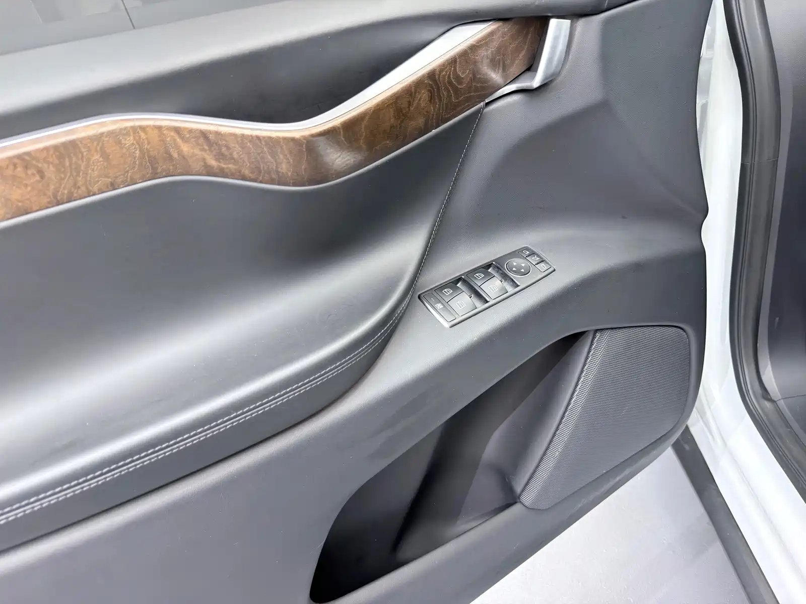 Фото 7 - Tesla Model X