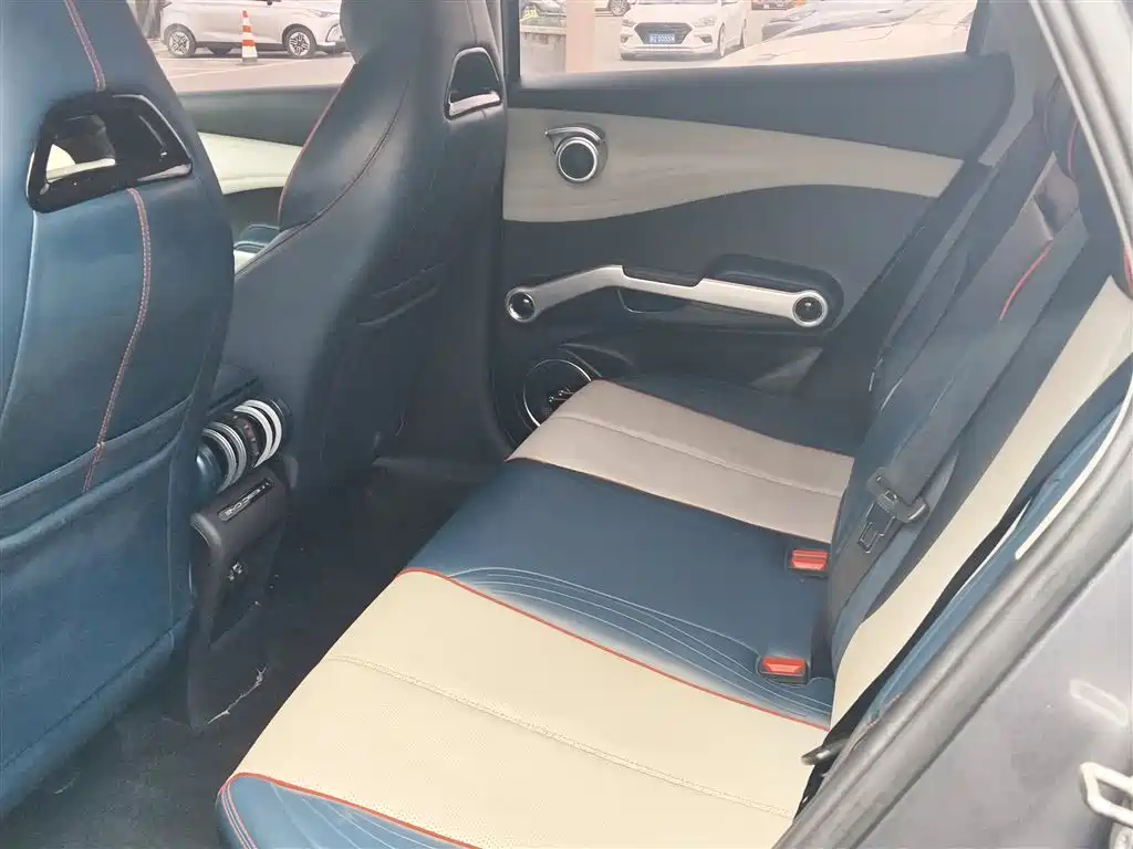 BYD Yuan PLUS 2022 510KM Premium фото 17