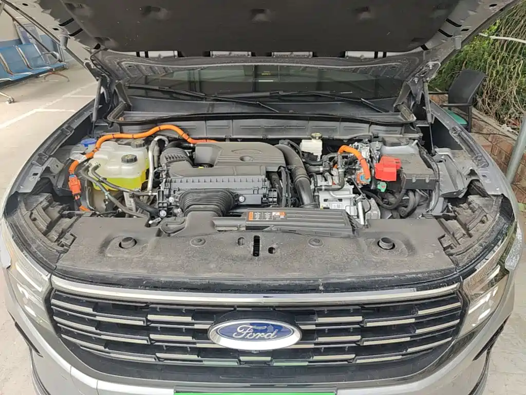 Ford Edge 2025 2026 Edge L 2.0T EcoBoost E Hybrid AWD 7-Seat Premium