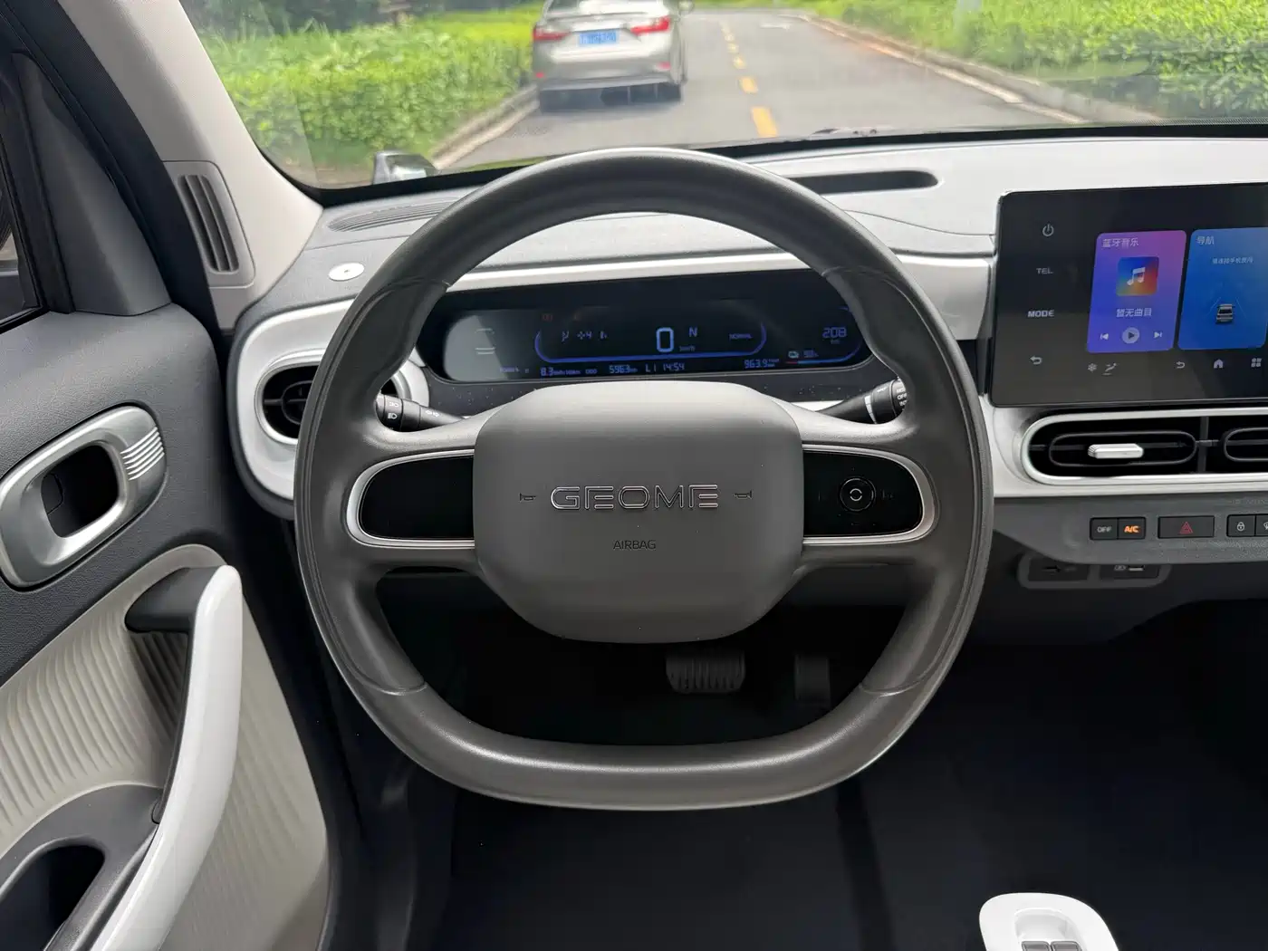 Geely Galaxy Panda 2025 Model Year 210km Panda Kart фото 9